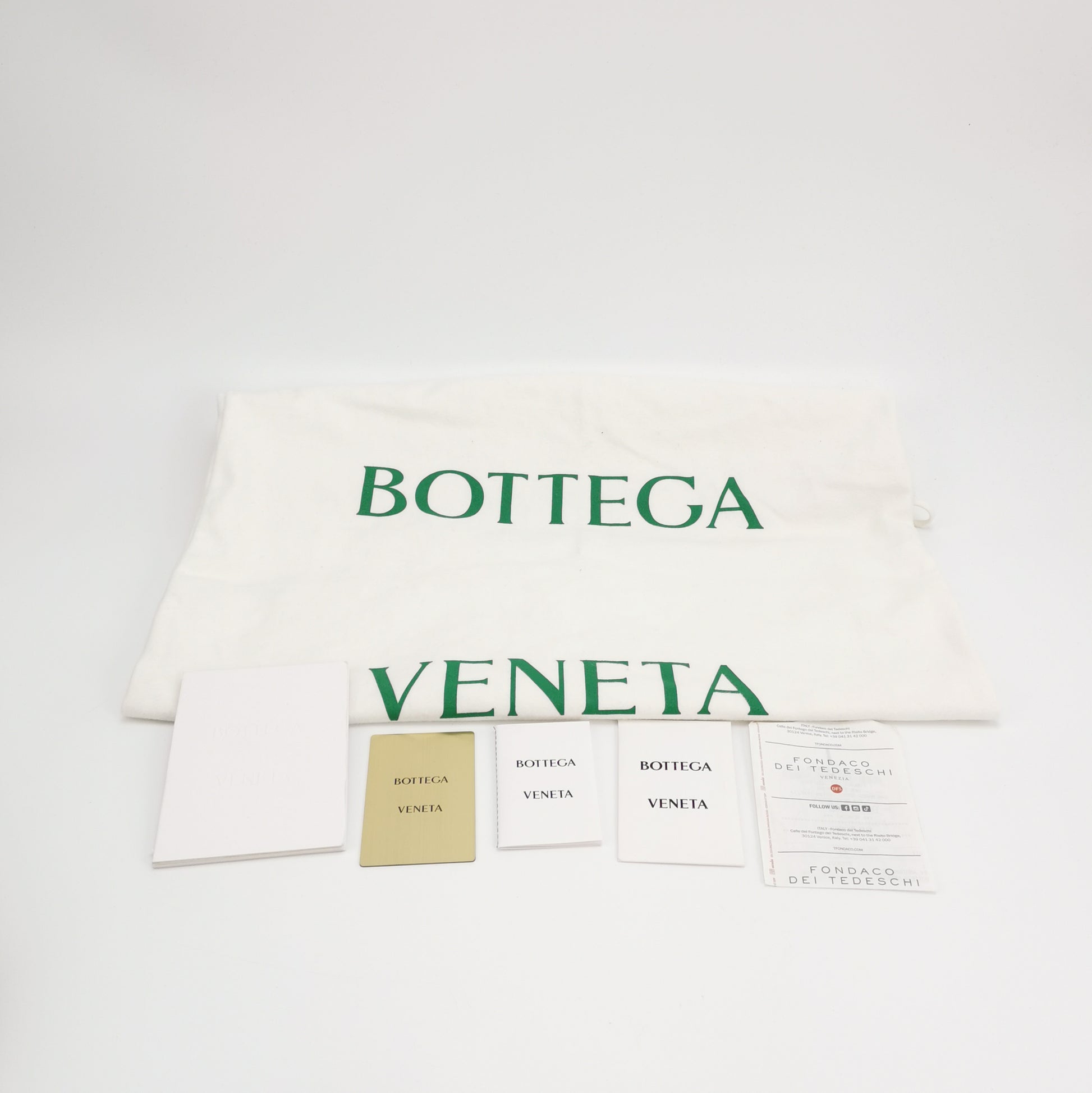 Bottega Veneta Andiamo Medium Black w Certificate of Craft