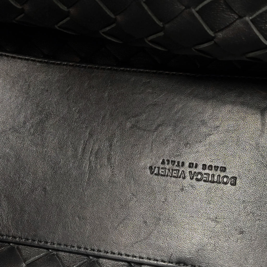 Bottega Veneta Andiamo Medium Black w Certificate of Craft