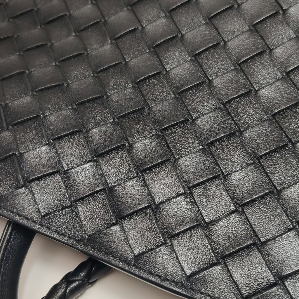 Bottega Veneta Andiamo Medium Black w Certificate of Craft