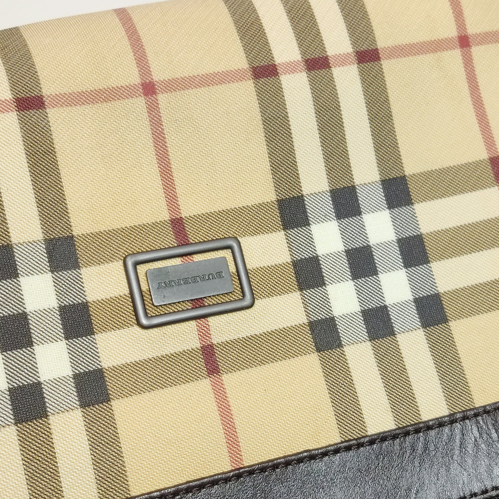 Burberry House Check Barrel Bag
