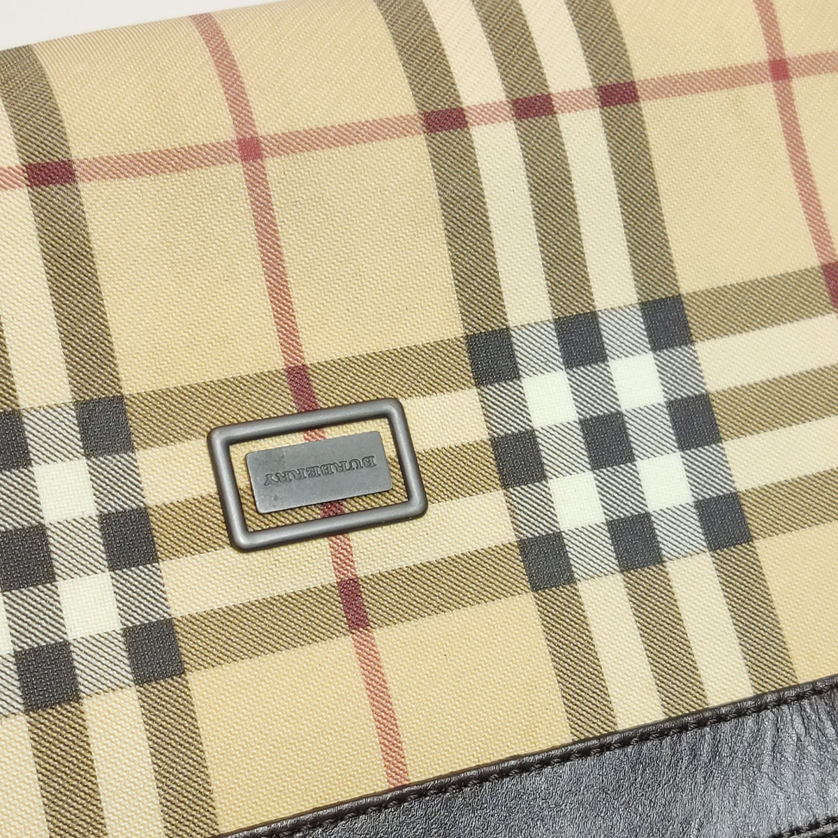 Burberry House Check Barrel Bag