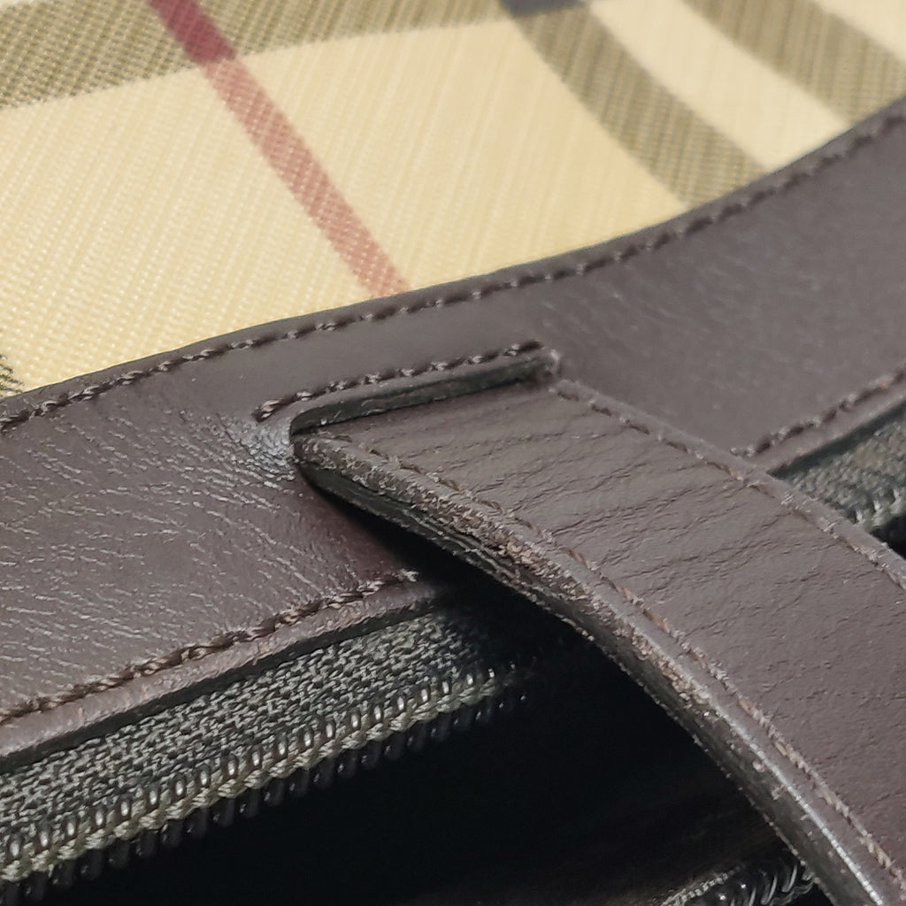 Burberry House Check Barrel Bag