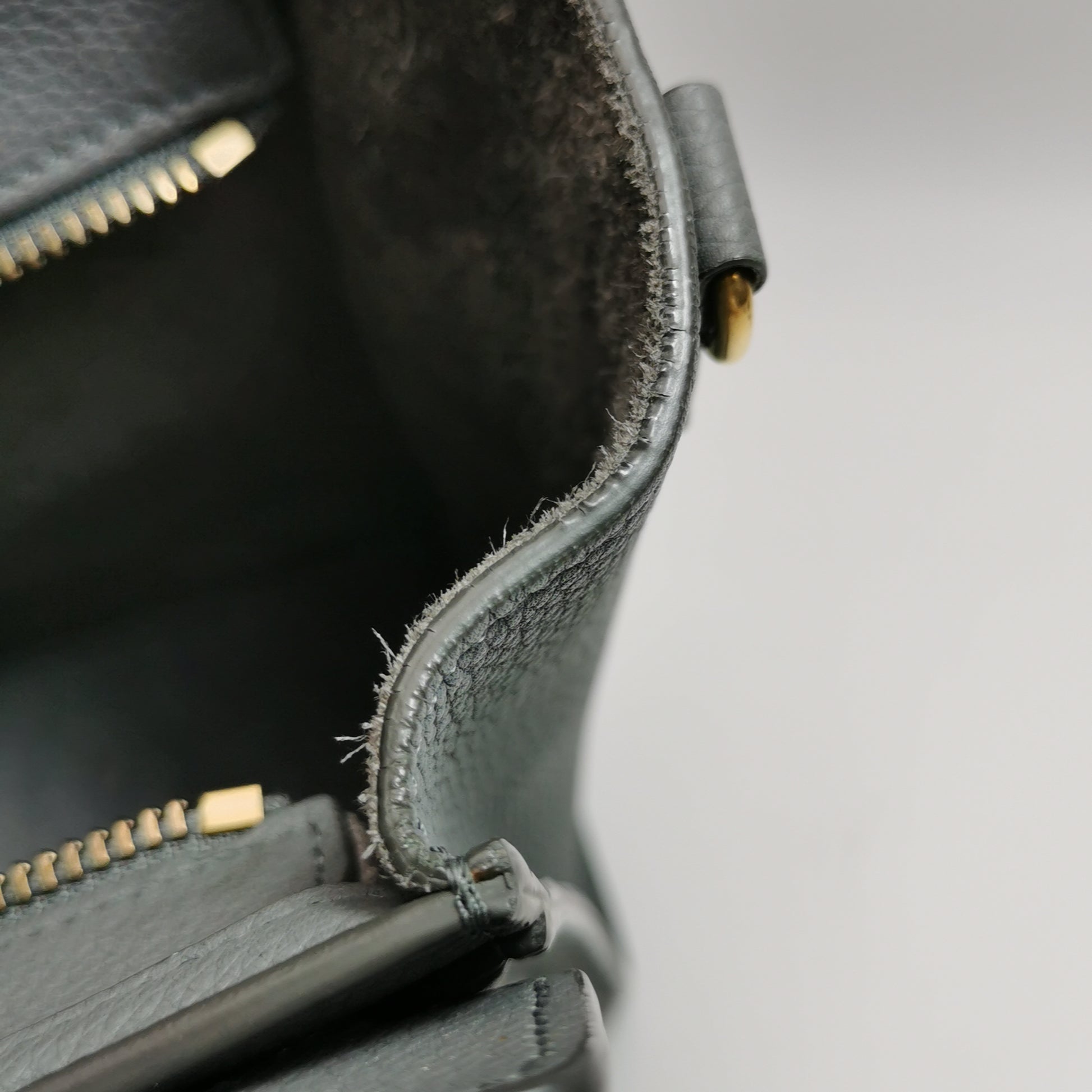 Celine Nano Luggage Kohl