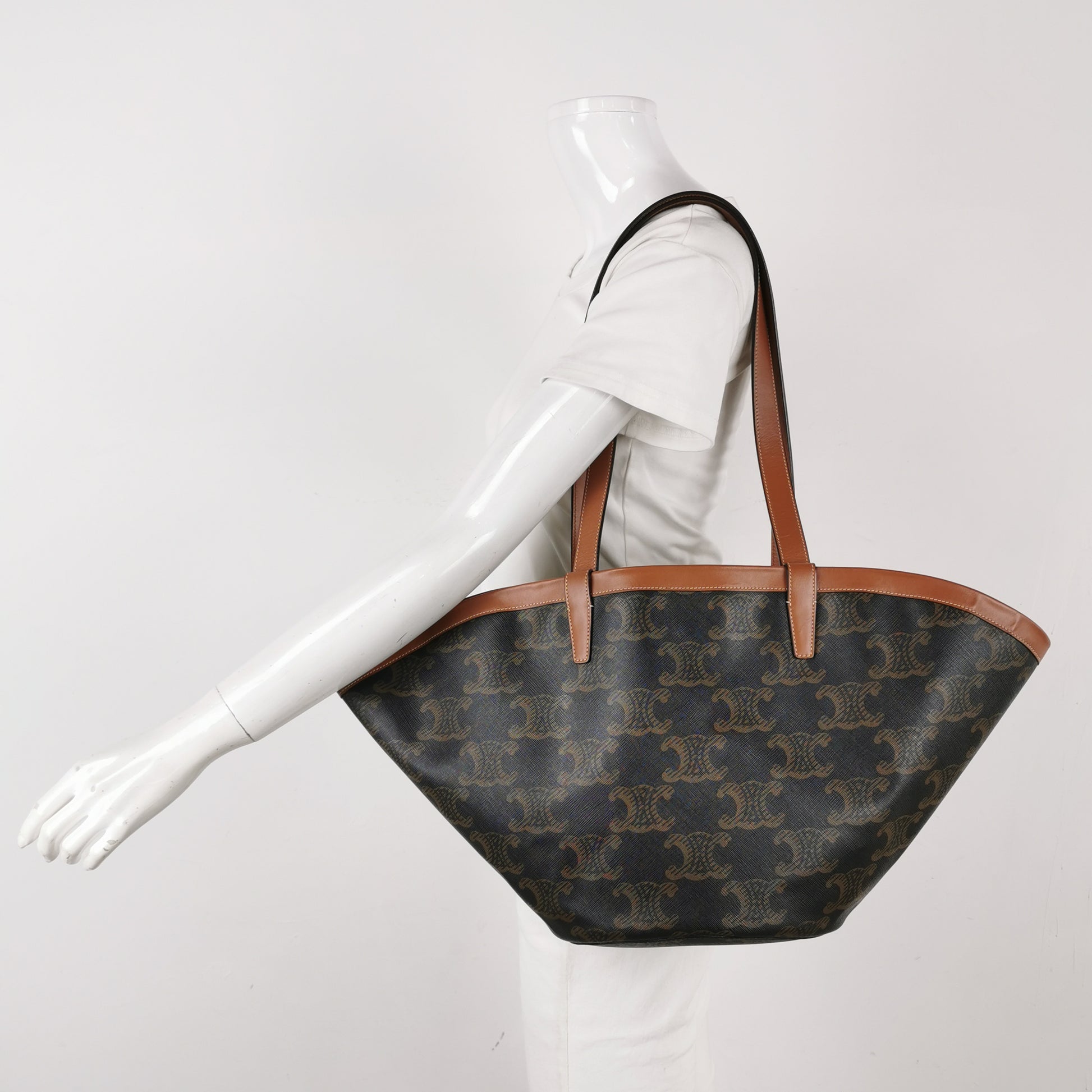 Celine Triomphe Couffin Tote
