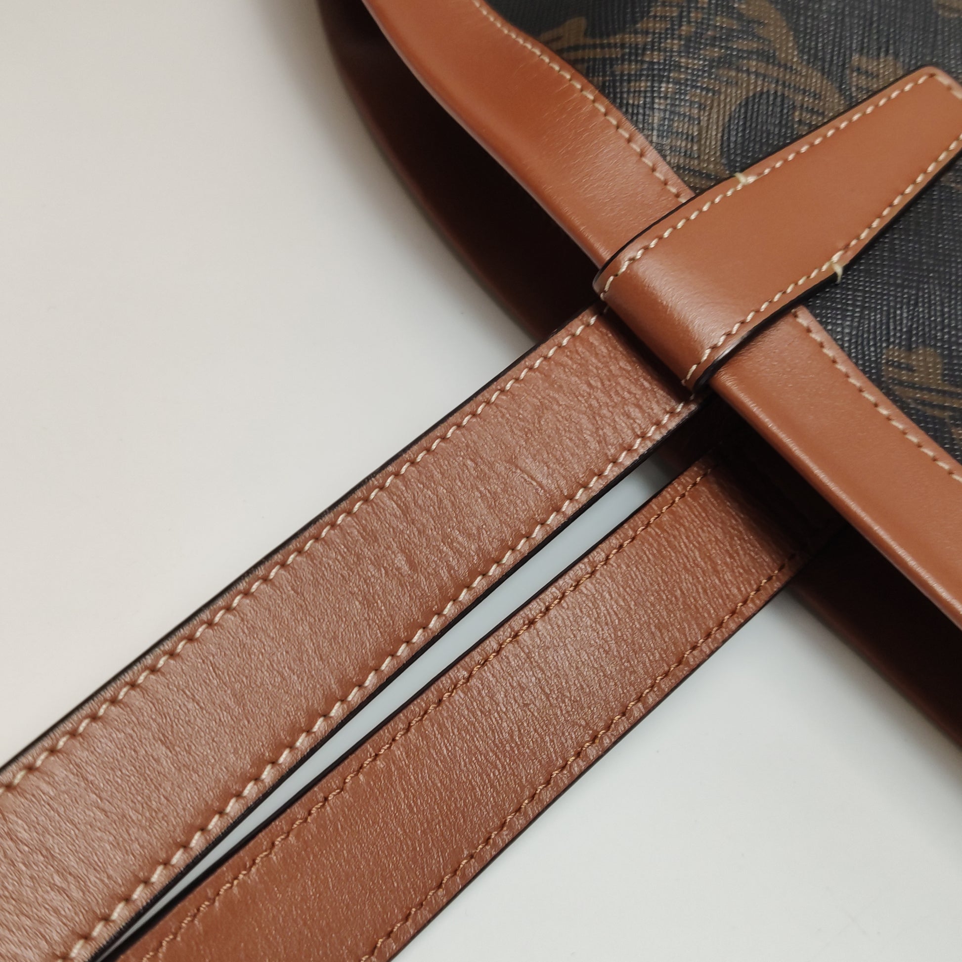 Celine Triomphe Couffin Tote