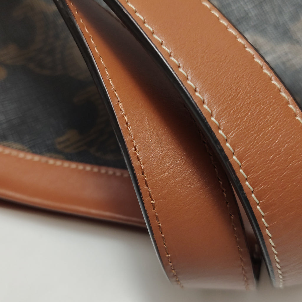 Celine Triomphe Couffin Tote