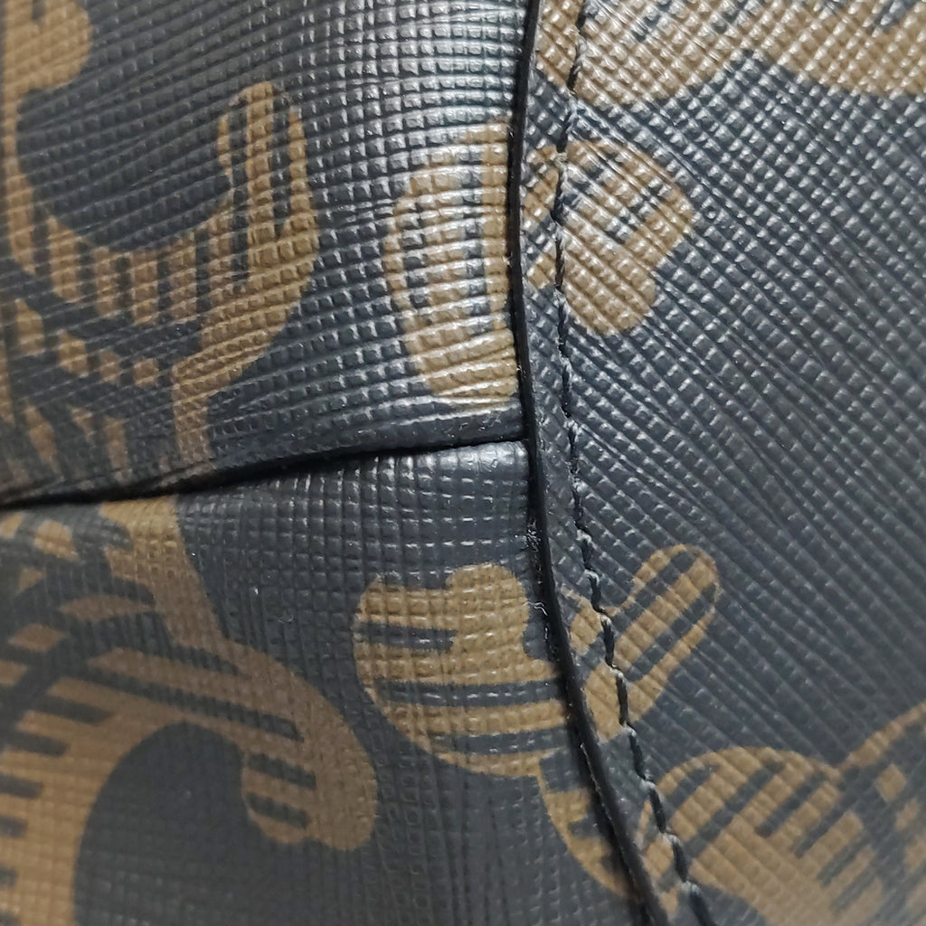 Celine Triomphe Couffin Tote