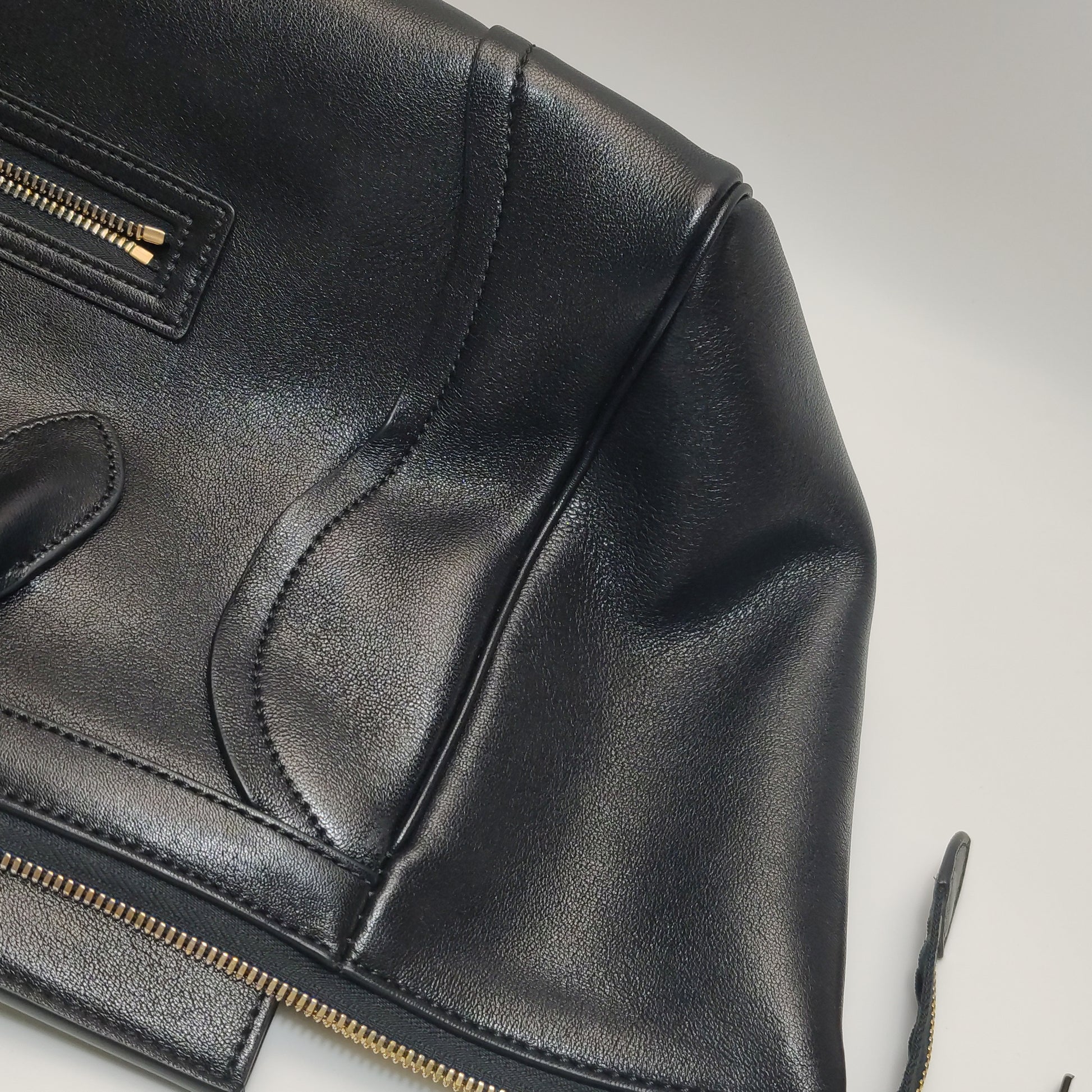 Celine Luggage East West Medium Black