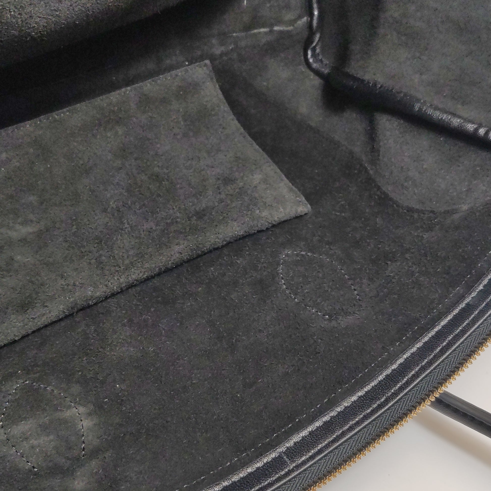 Celine Luggage East West Medium Black