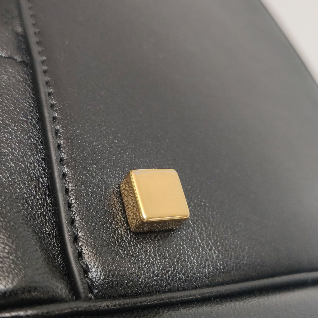 Celine Luggage East West Medium Black