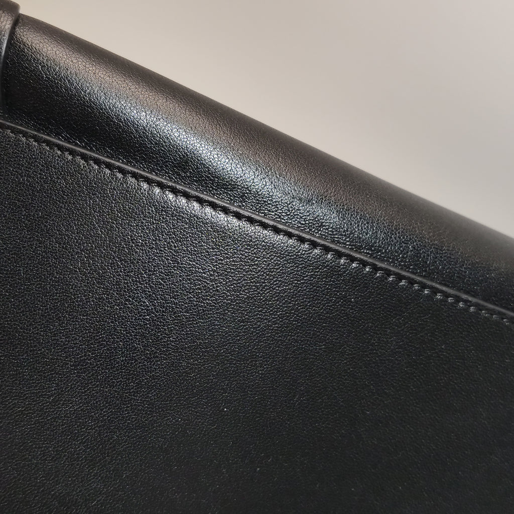 Celine Luggage East West Medium Black