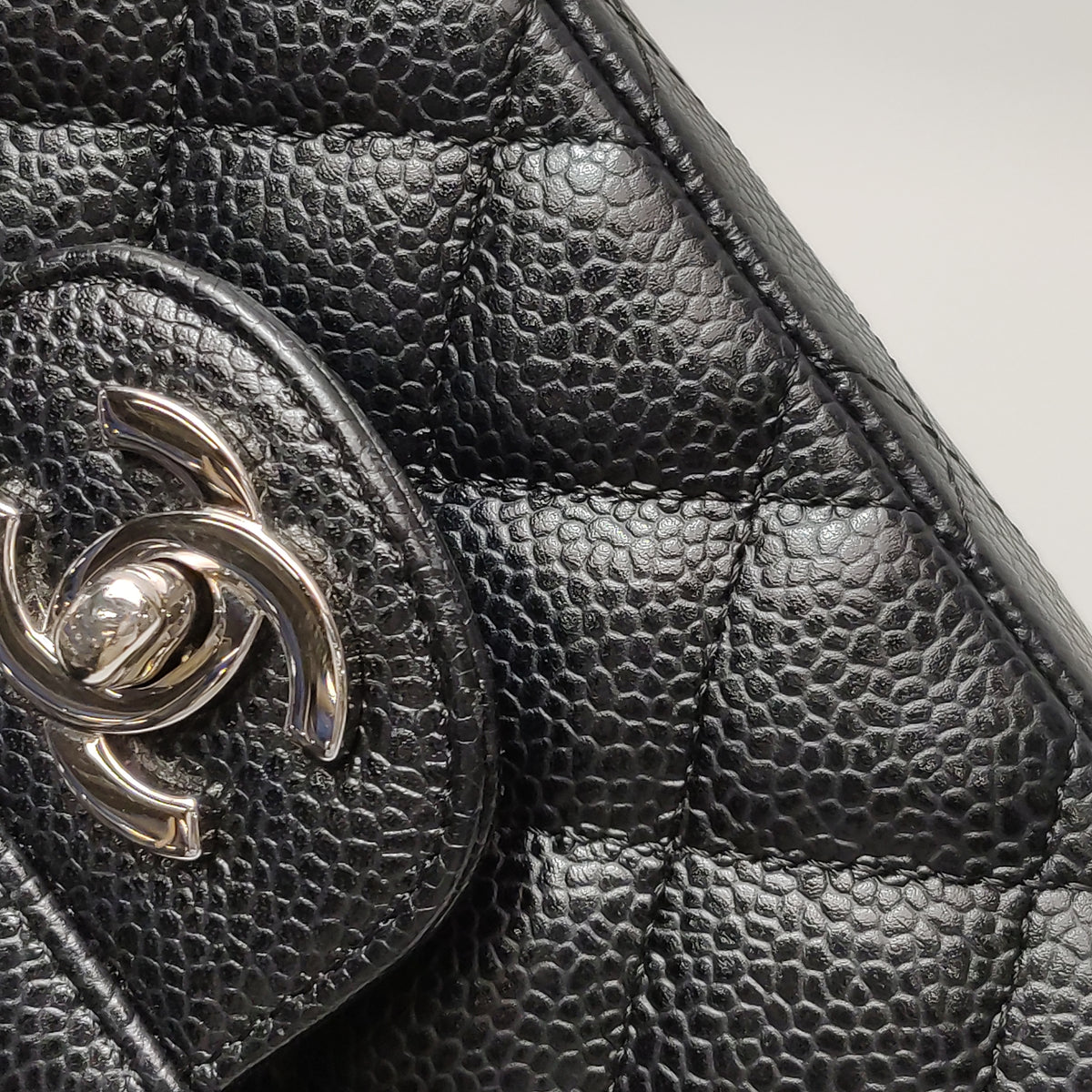 Chanel Single Flap East West Caviar Black SHW