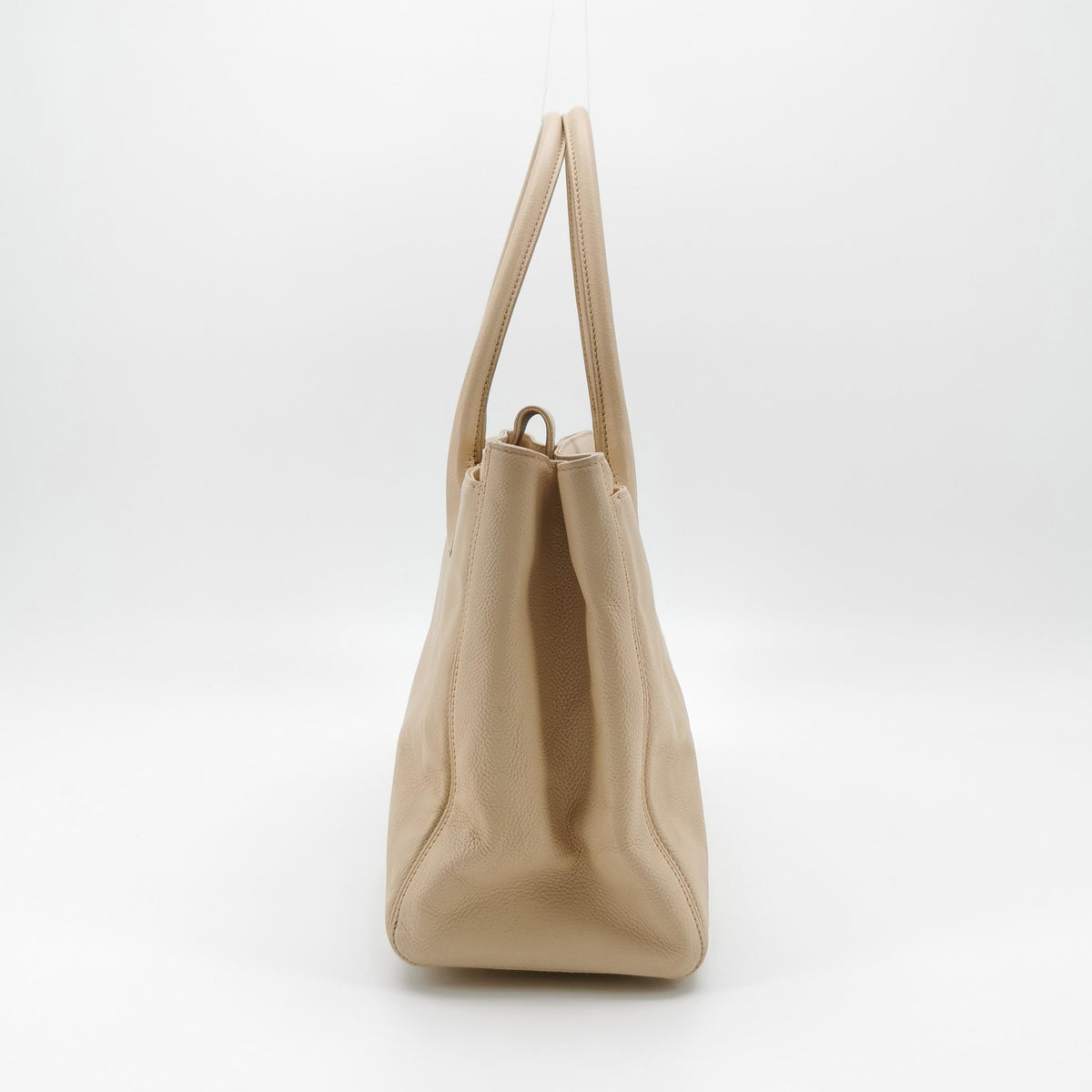 Chanel Executive Cerf Tote Beige Caviar