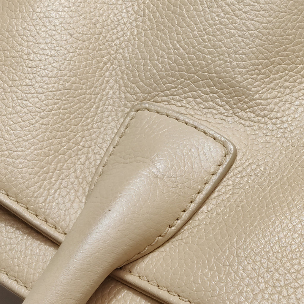 Chanel Executive Cerf Tote Beige Caviar
