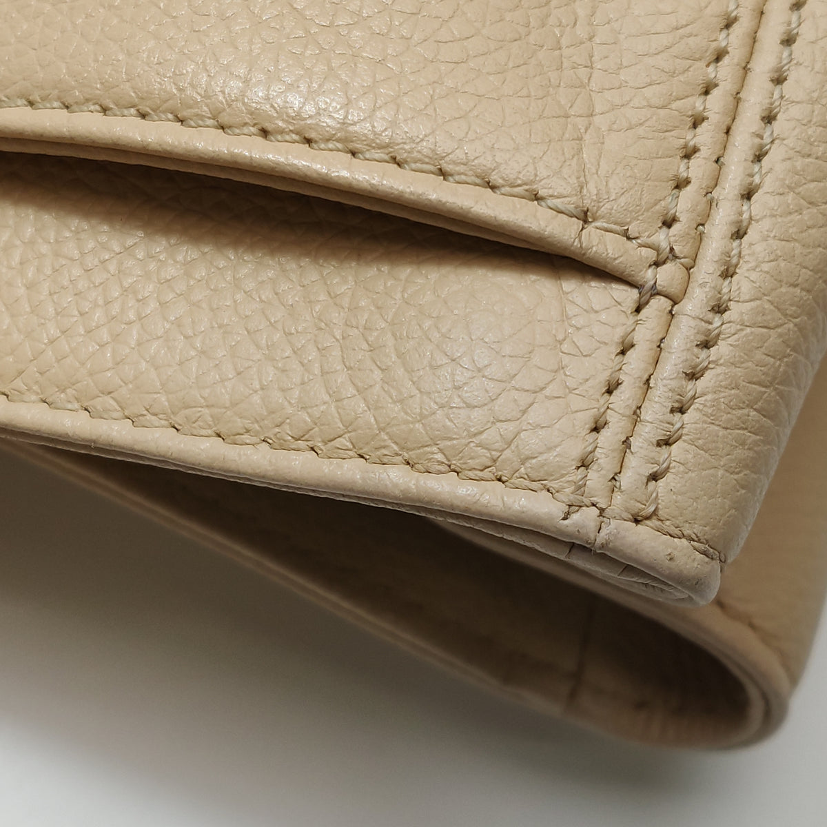 Chanel Executive Cerf Tote Beige Caviar