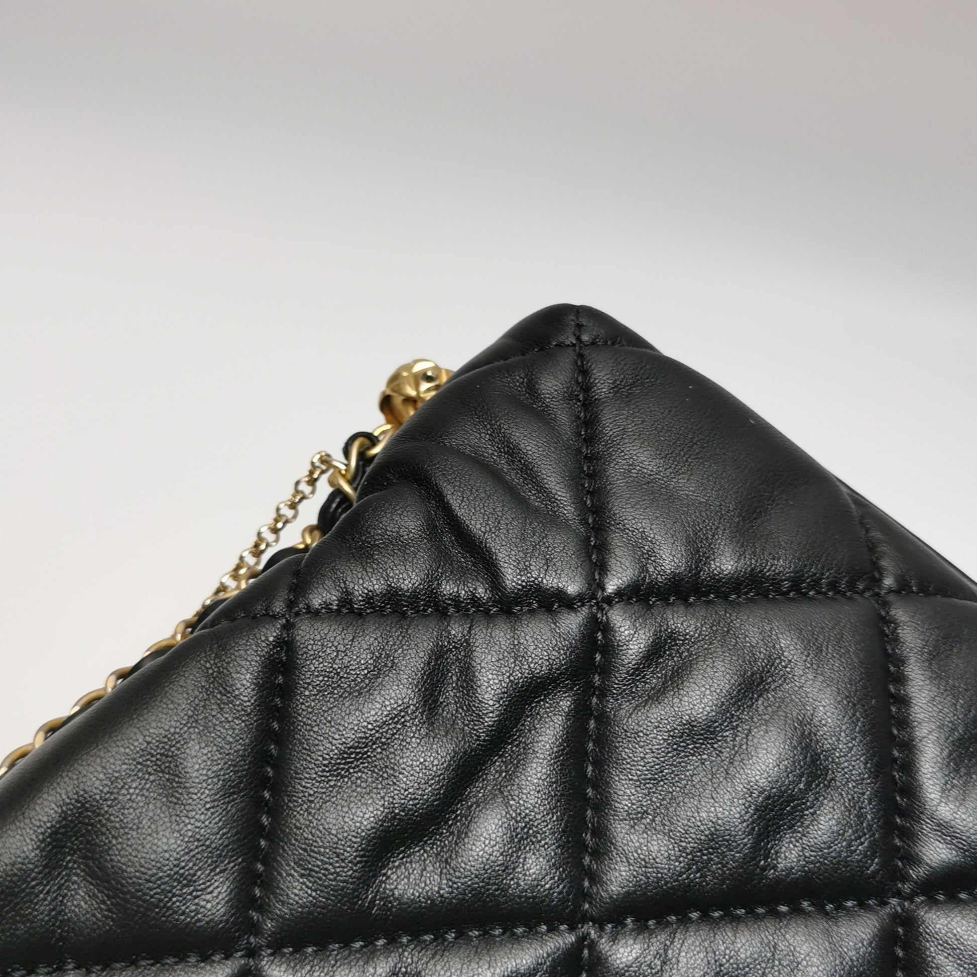 Chanel Crush on Chains Hobo Black