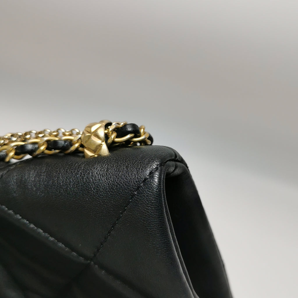 Chanel Crush on Chains Hobo Black