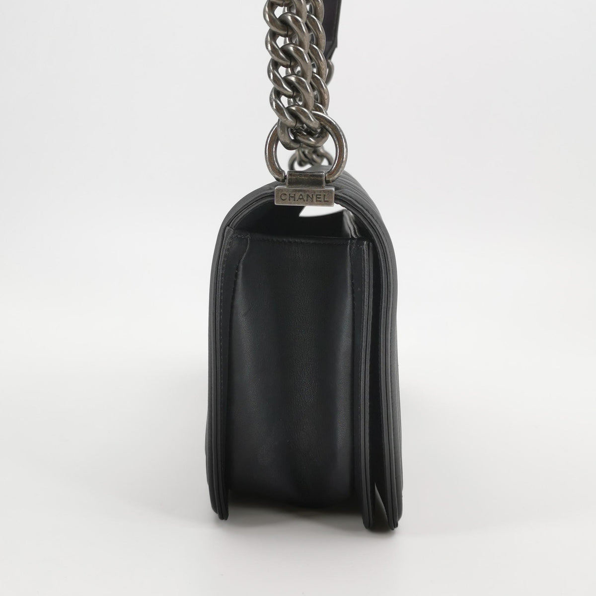 Chanel Boy Medium Chevron Black SHW