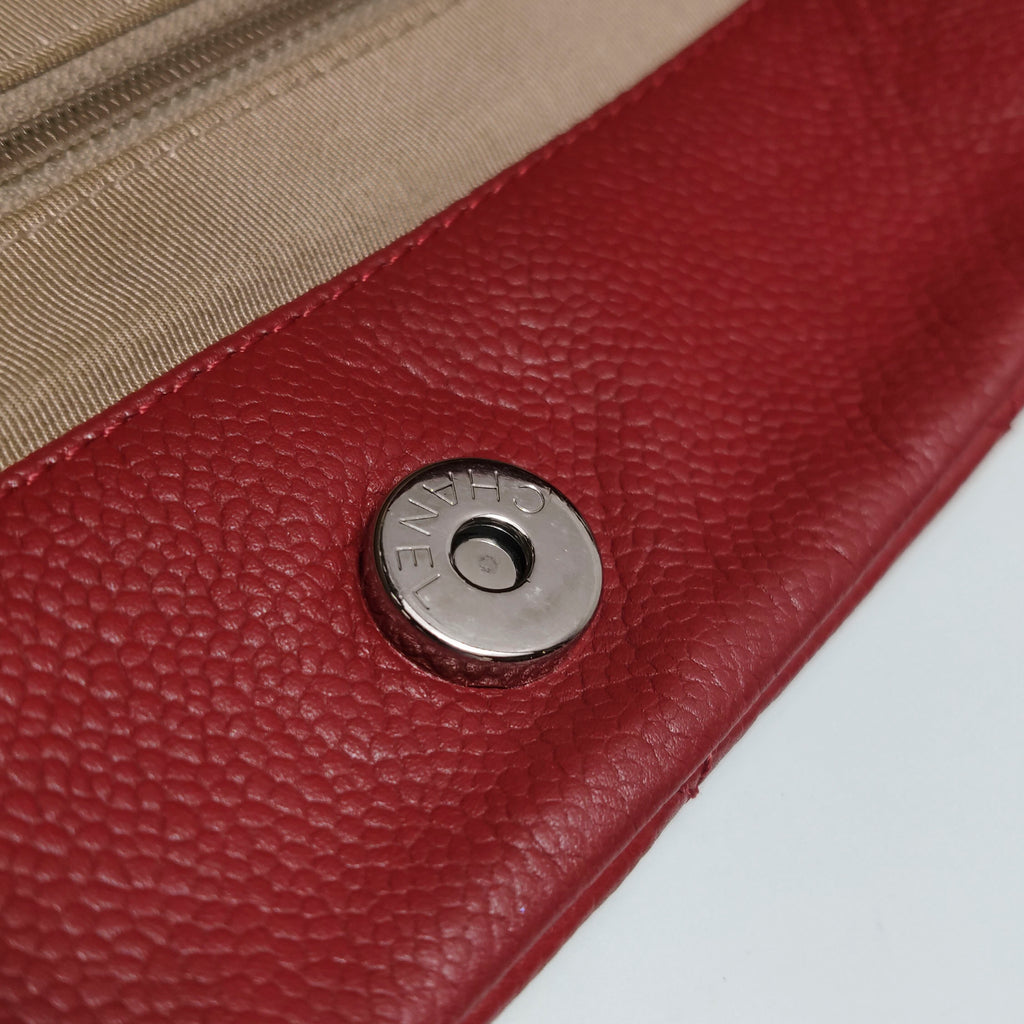 Chanel Timeless CC Expandable Zip Around Tote Red