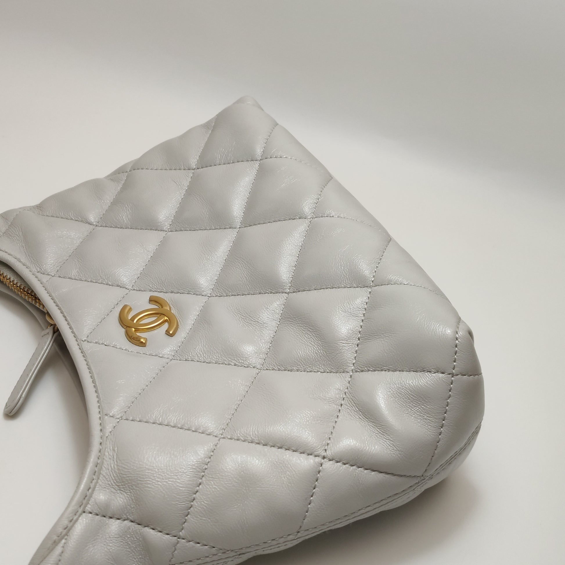 Chanel Quilted Lambskin CC Links Hobo