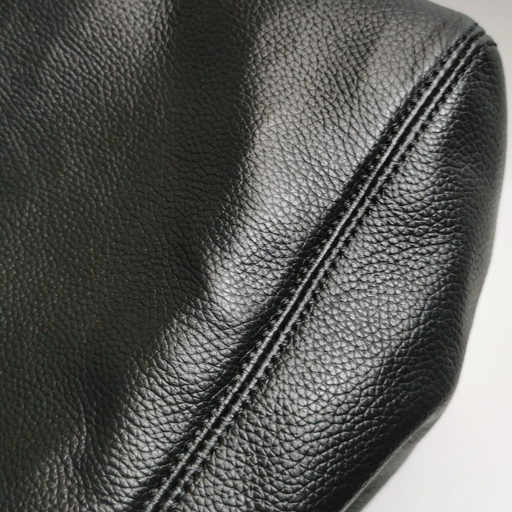 Chanel Cerf Tote Caviar Black GHW