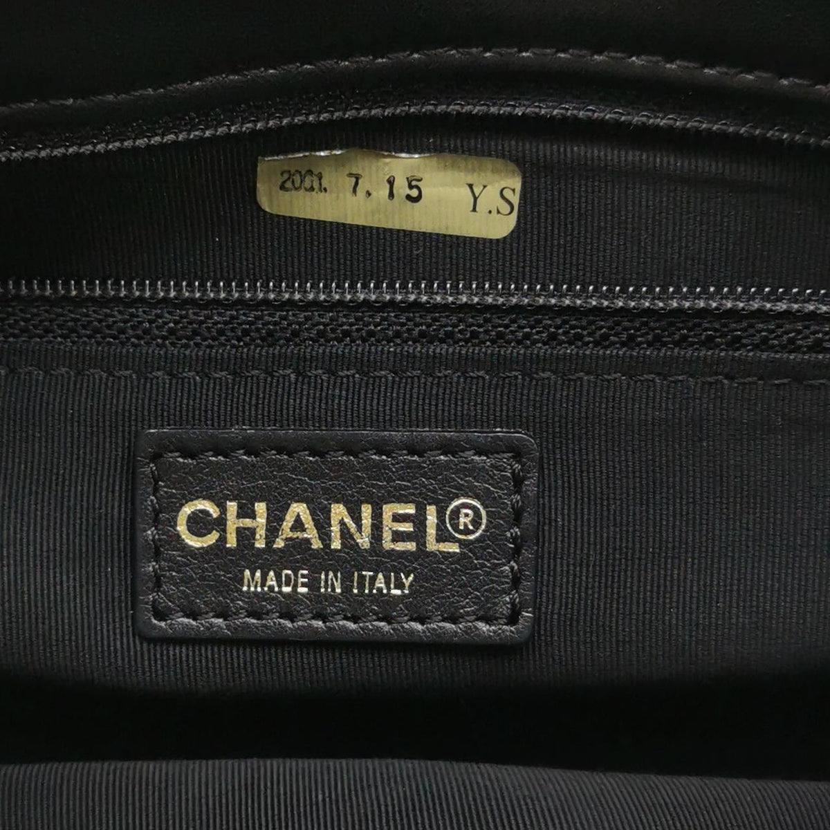 Chanel Chocolate Bar Shoulder Bag Lambskin Black