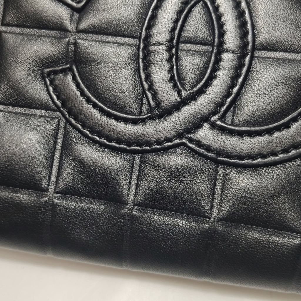 Chanel Chocolate Bar Shoulder Bag Lambskin Black