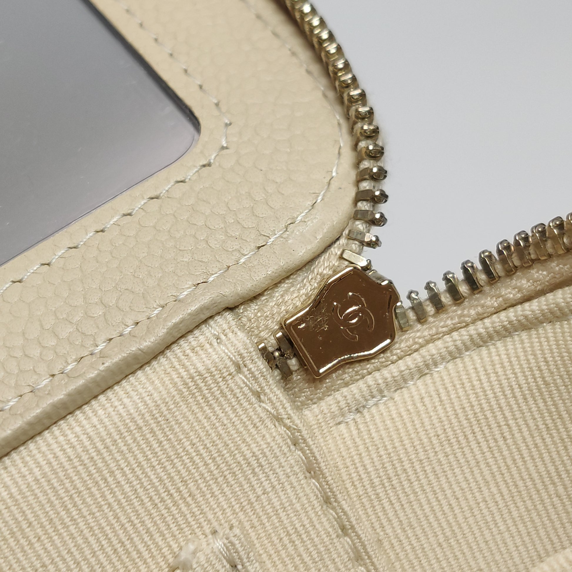 Chanel Rectangle Vanity Case Caviar
