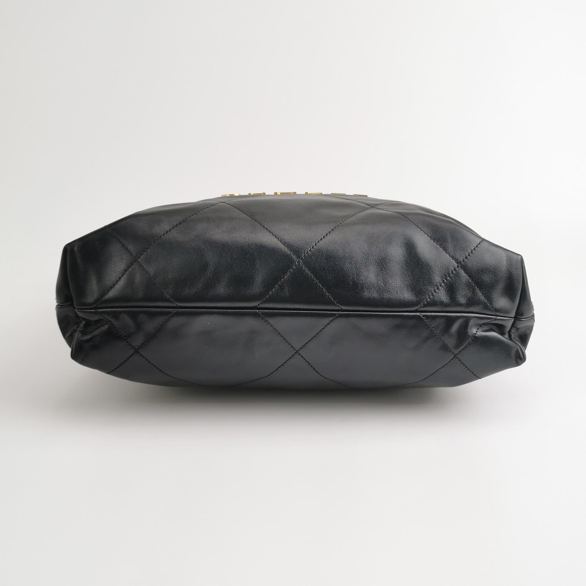 Chanel 22 Small Hobo Bag