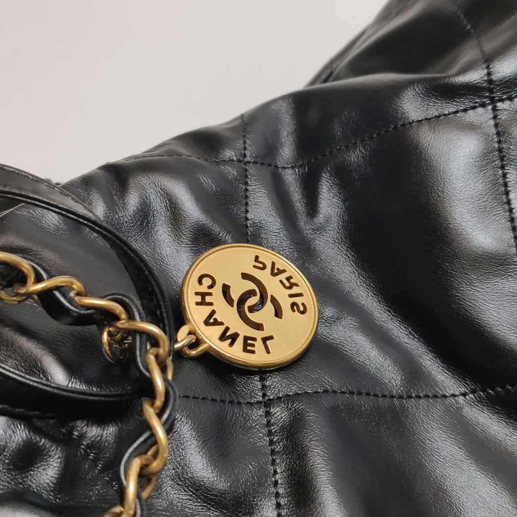 Chanel 22 Small Hobo Bag
