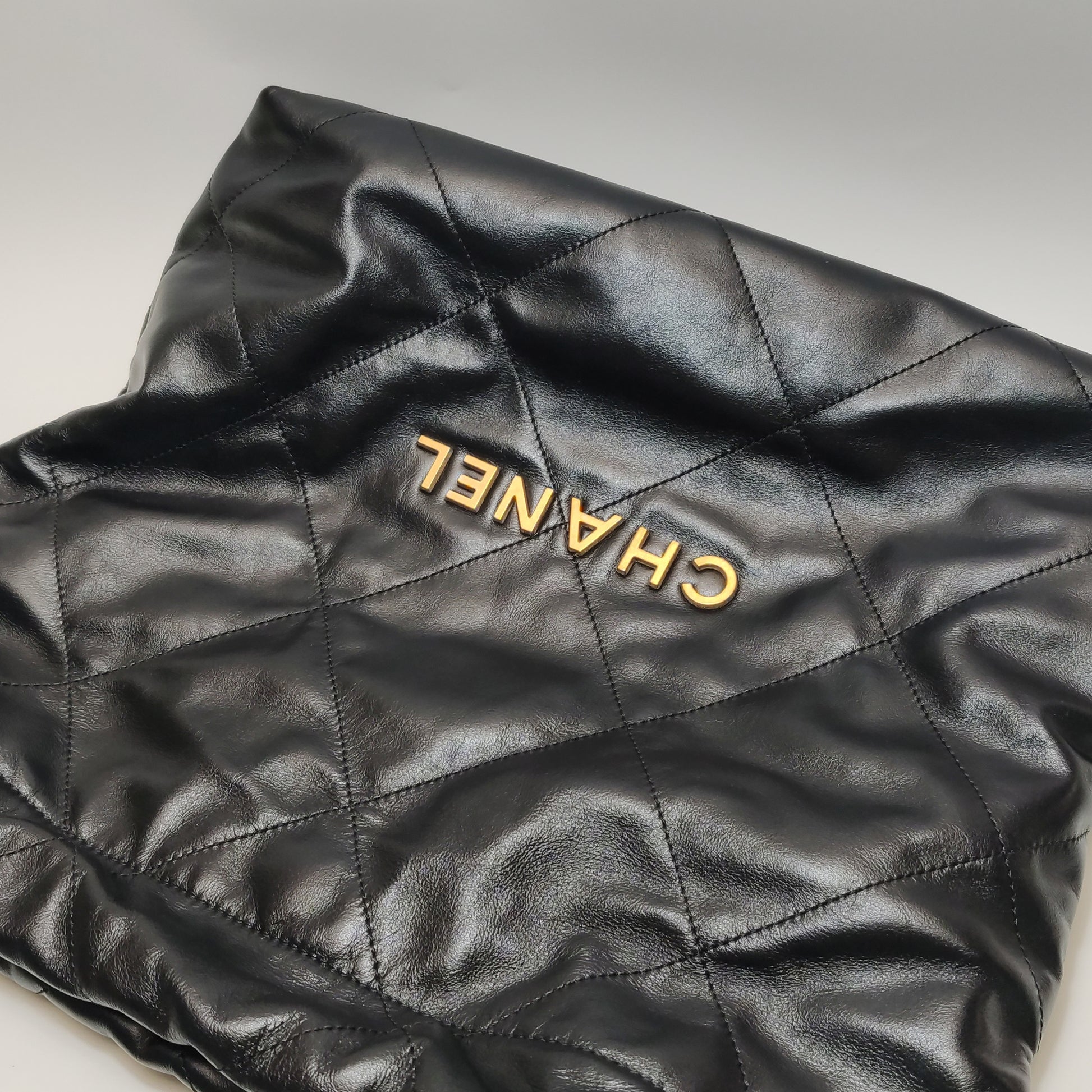 Chanel 22 Small Hobo Bag
