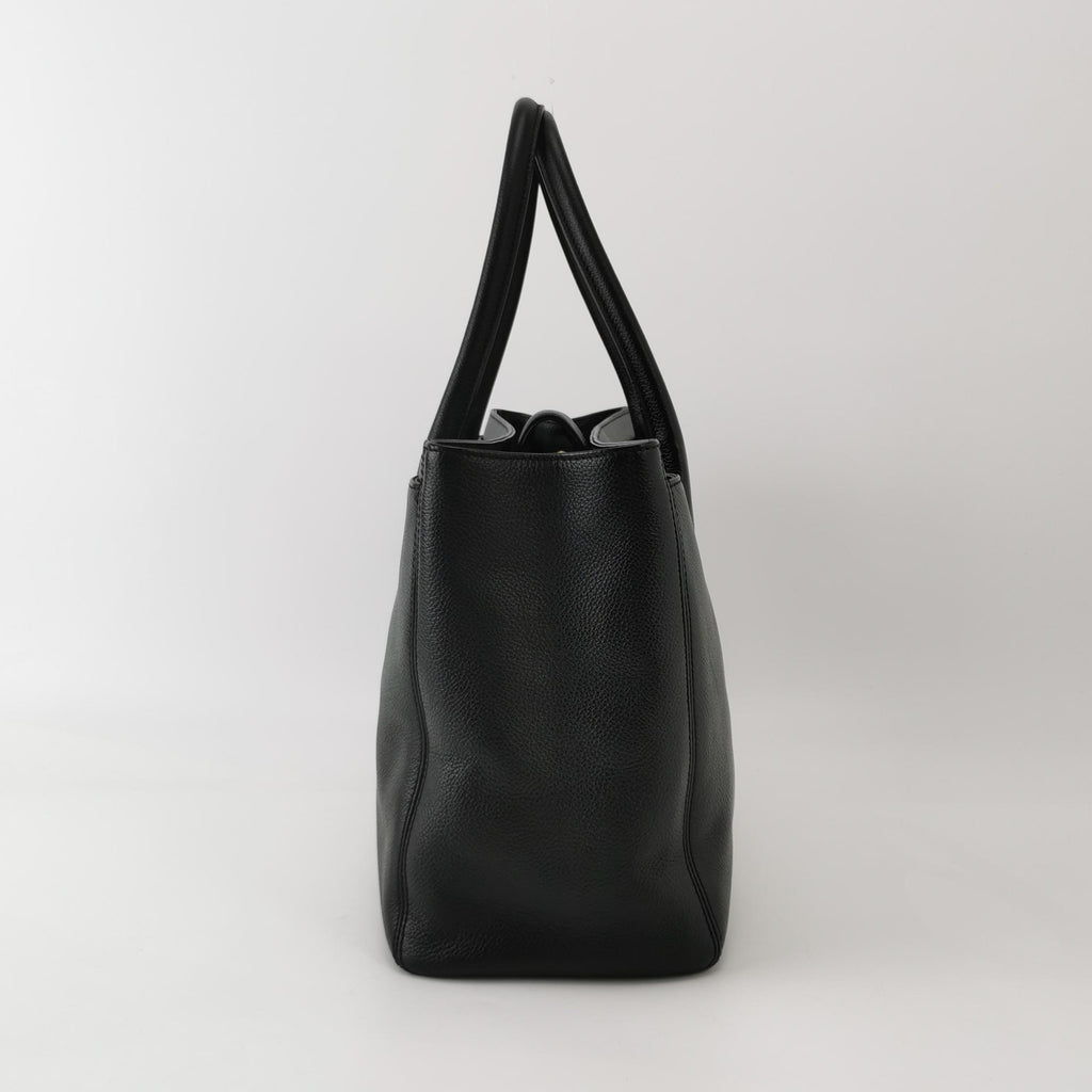 Chanel Cerf Tote Medium