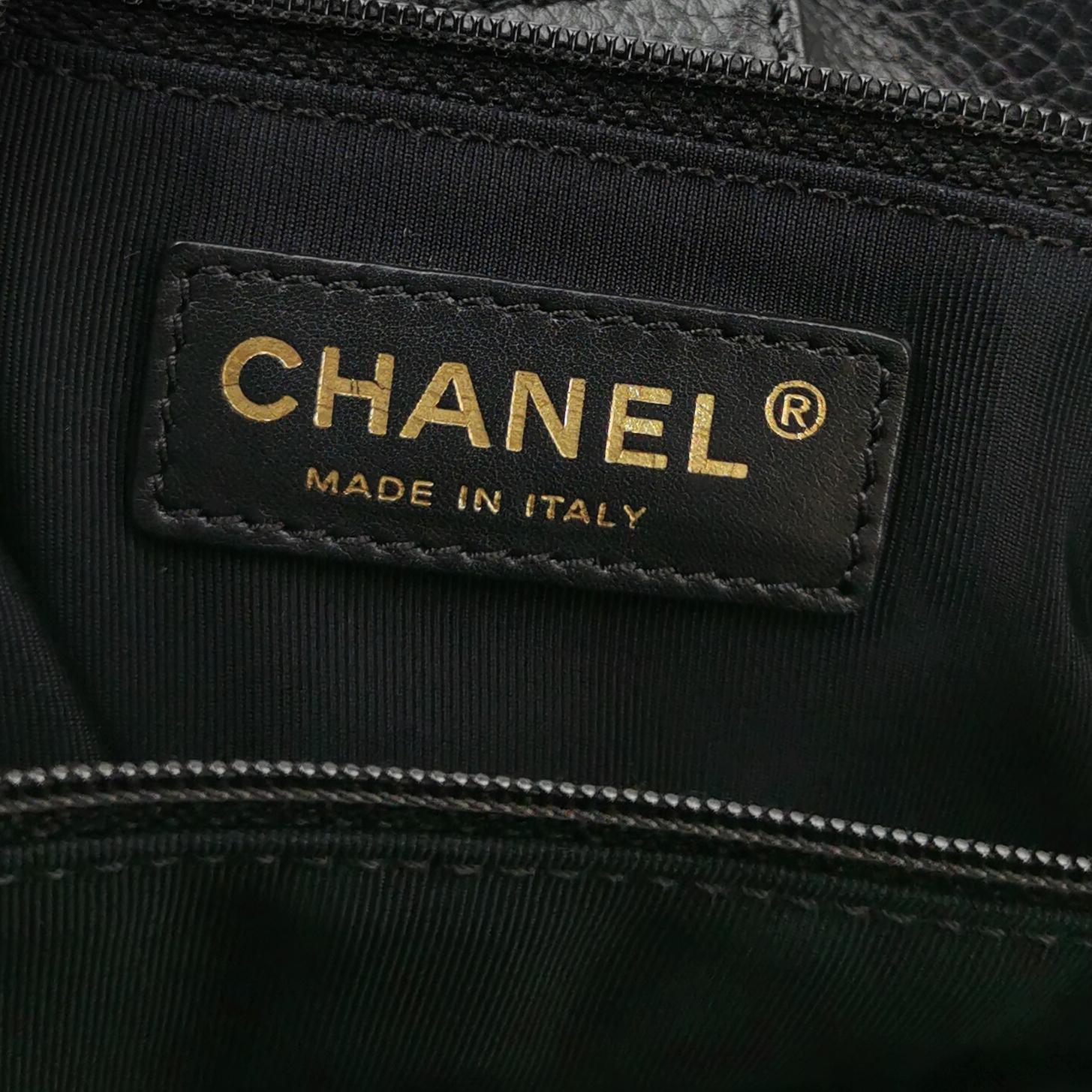 Chanel Cerf Tote Medium