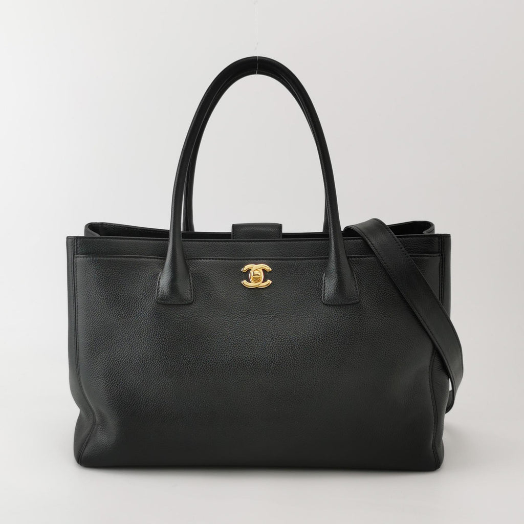 Chanel Cerf Tote Medium