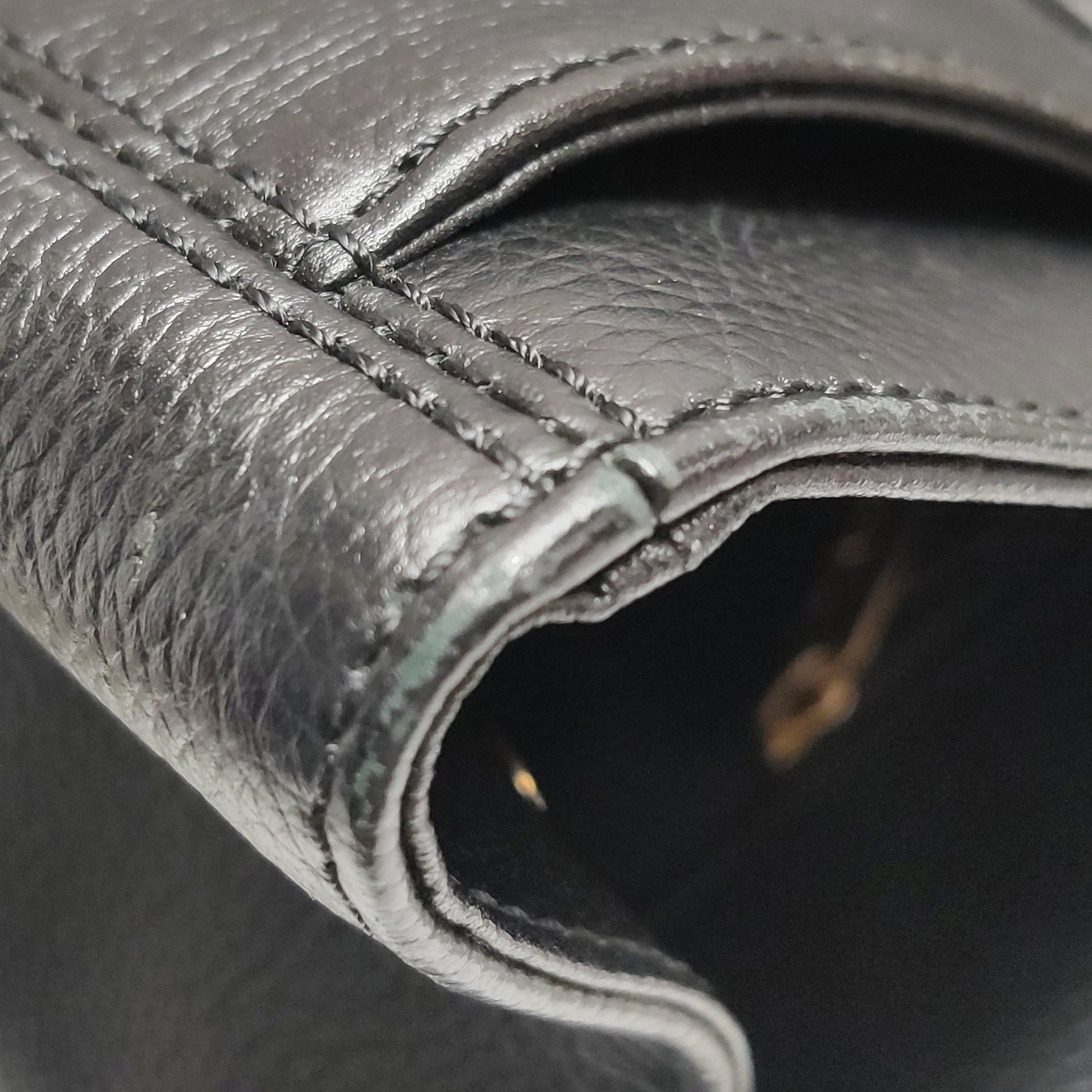 Chanel Cerf Tote Medium