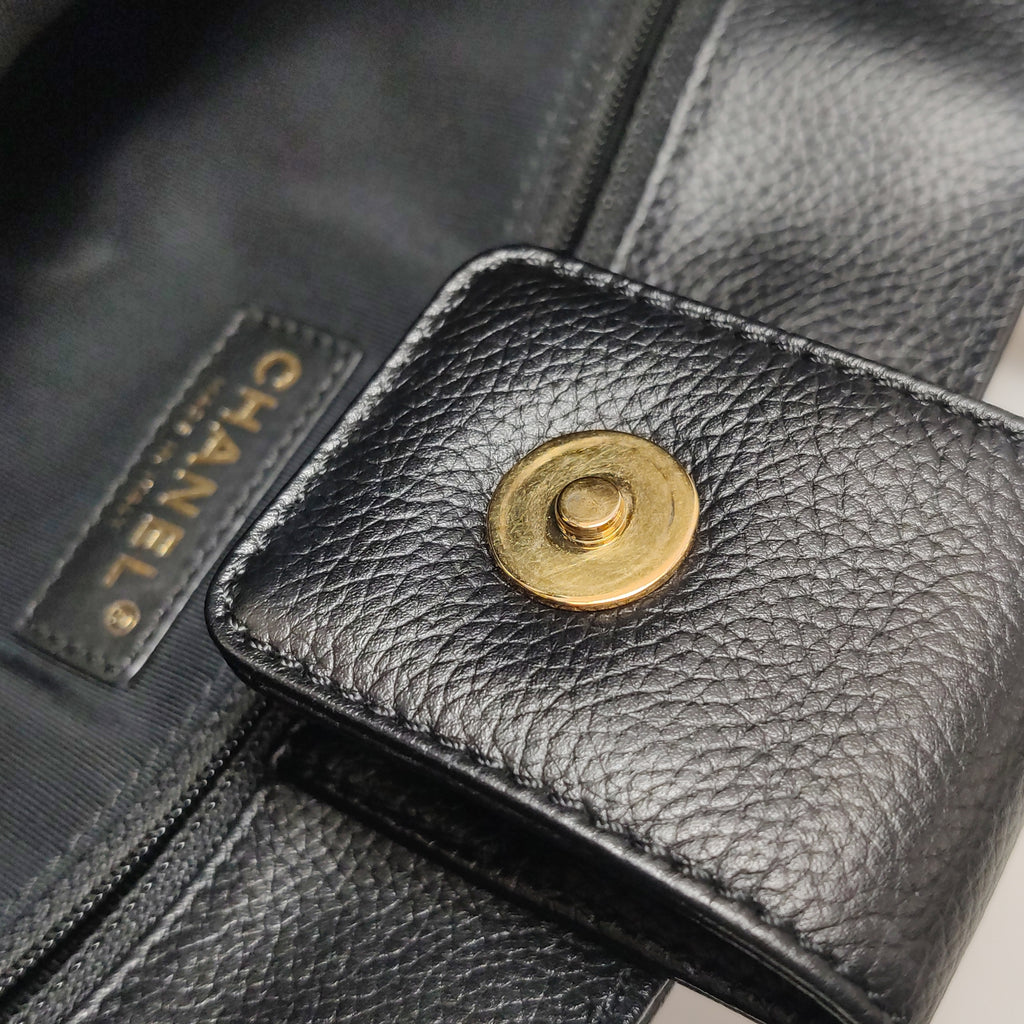Chanel Cerf Tote Medium