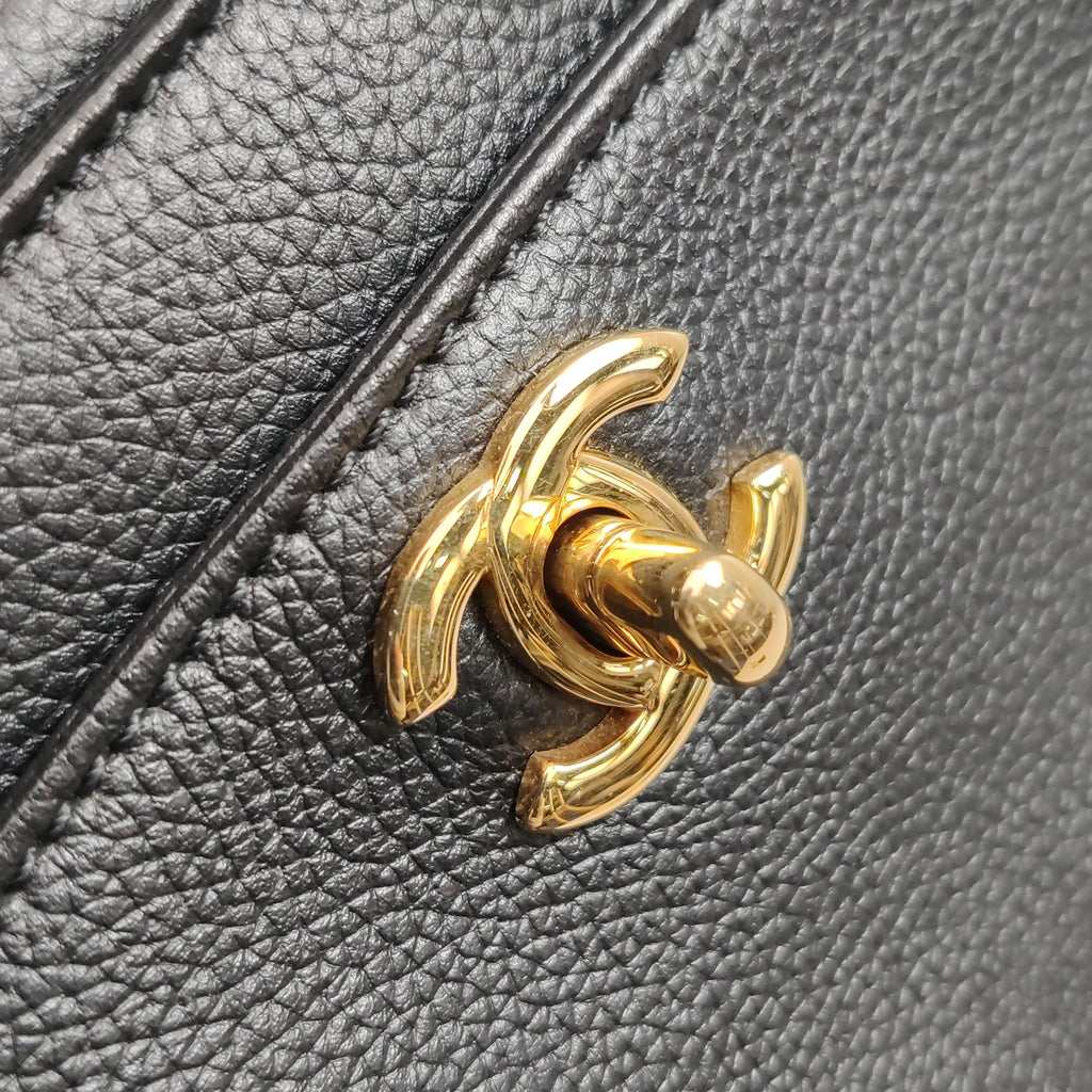Chanel Cerf Tote Medium