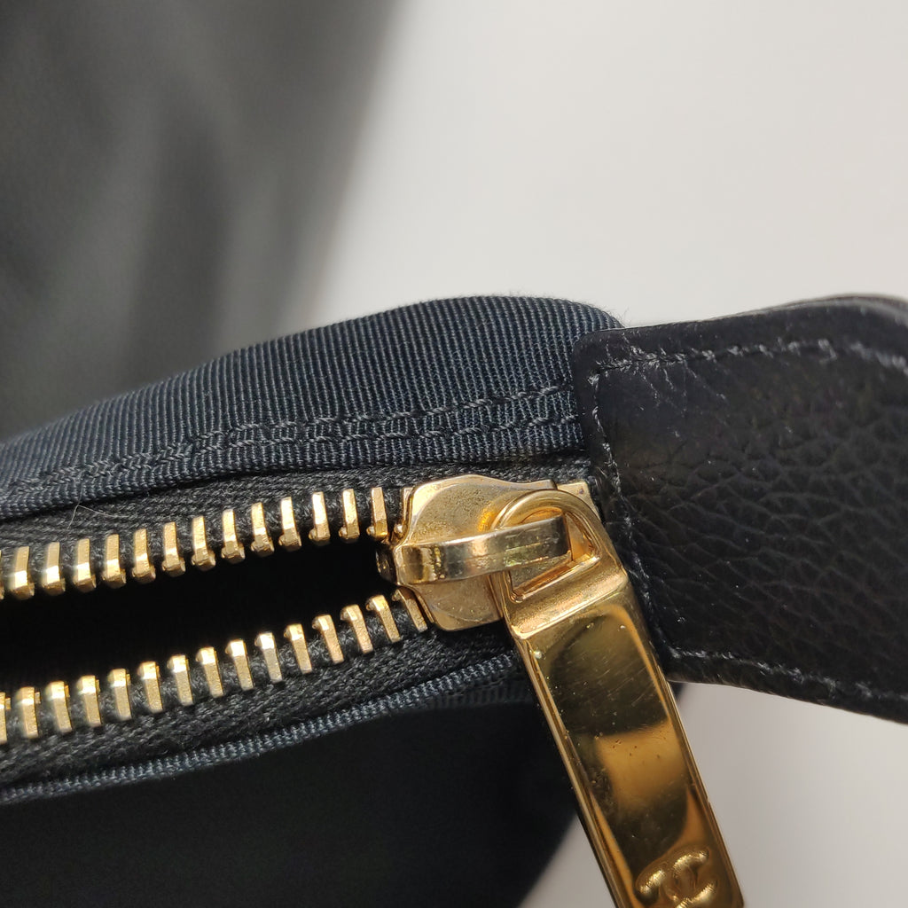 Chanel Cerf Tote Medium