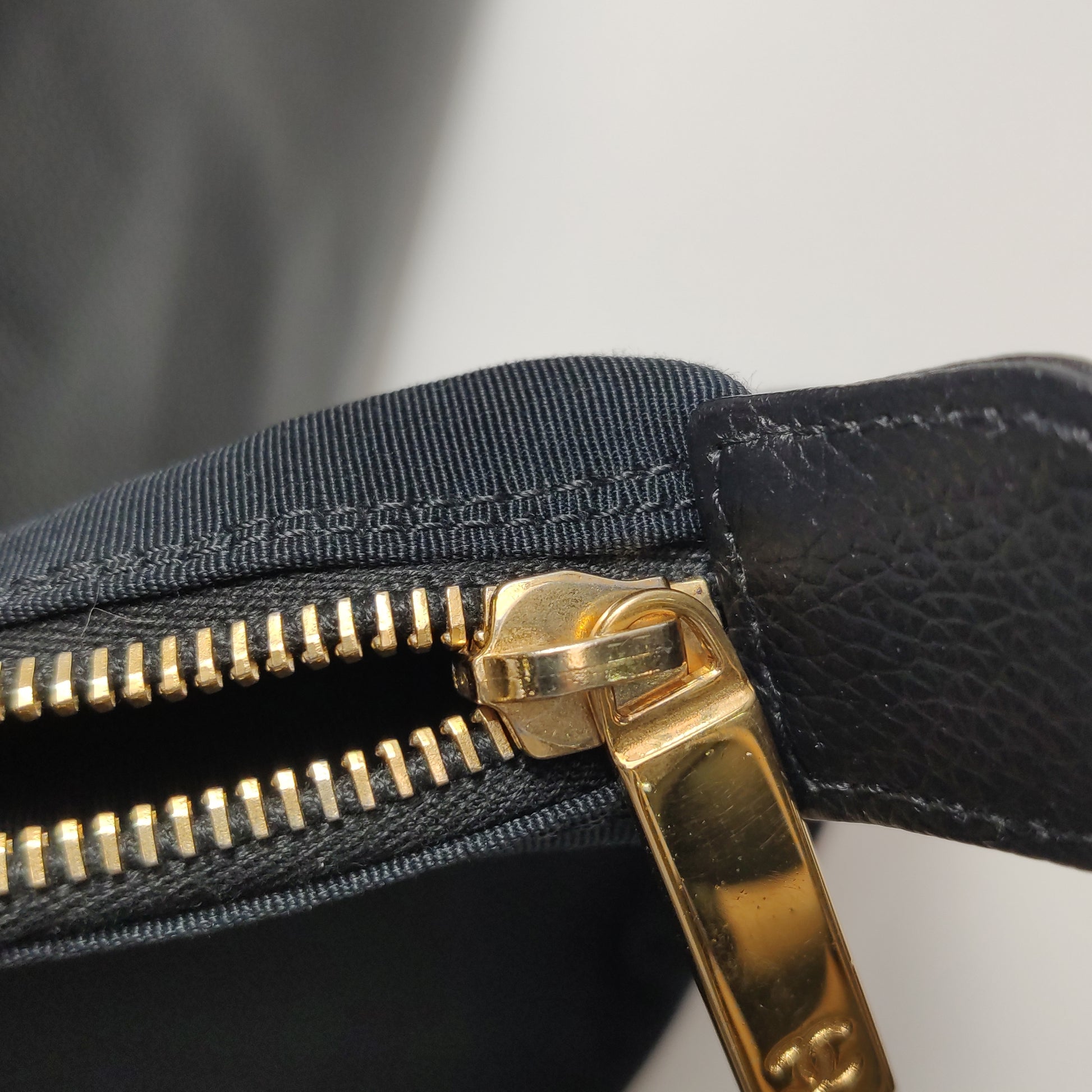 Chanel Cerf Tote Medium