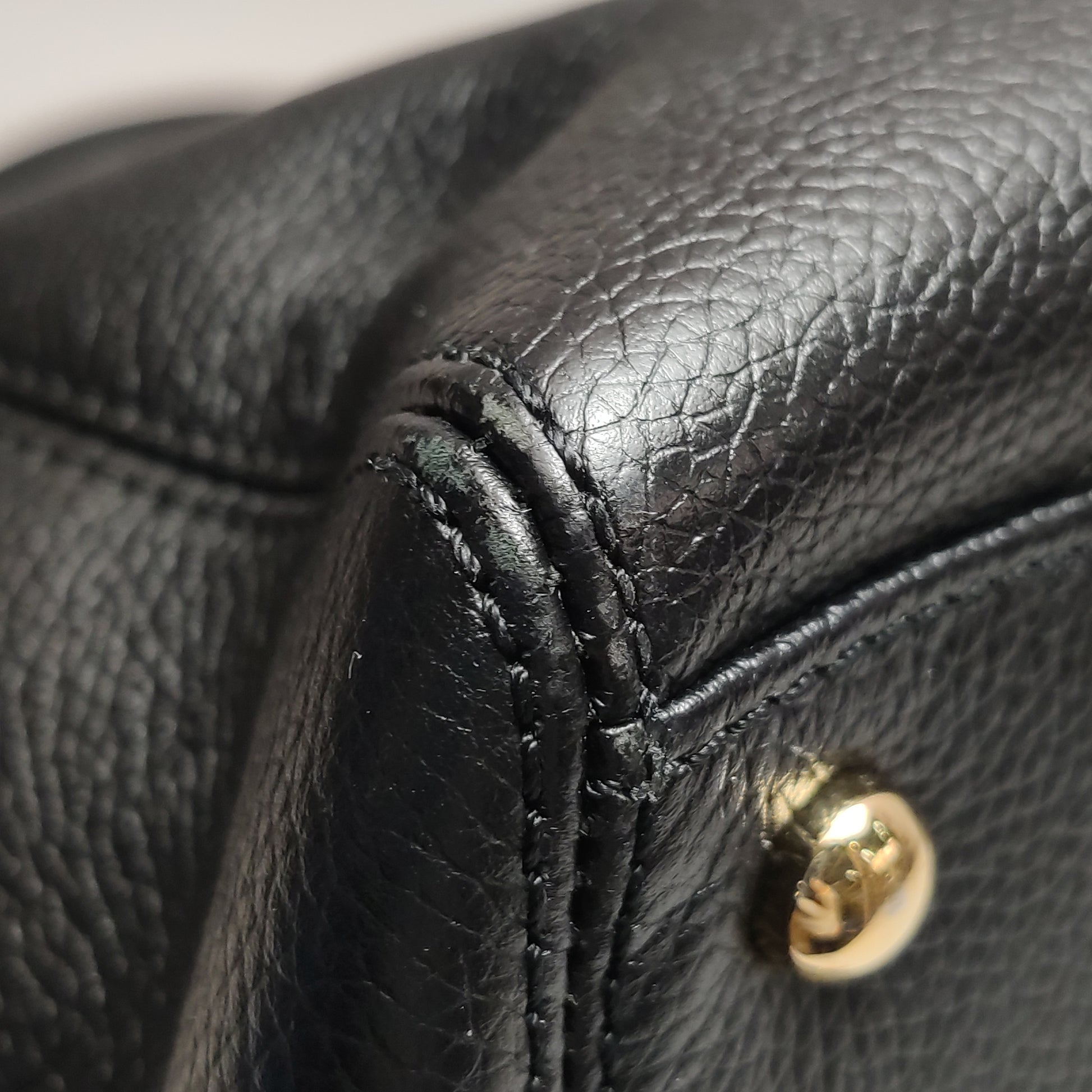 Chanel Cerf Tote Medium