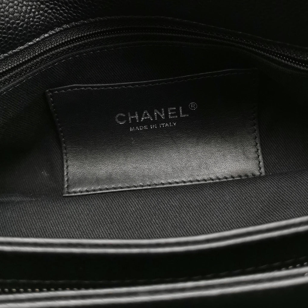Chanel Mademoiselle Caviar Black