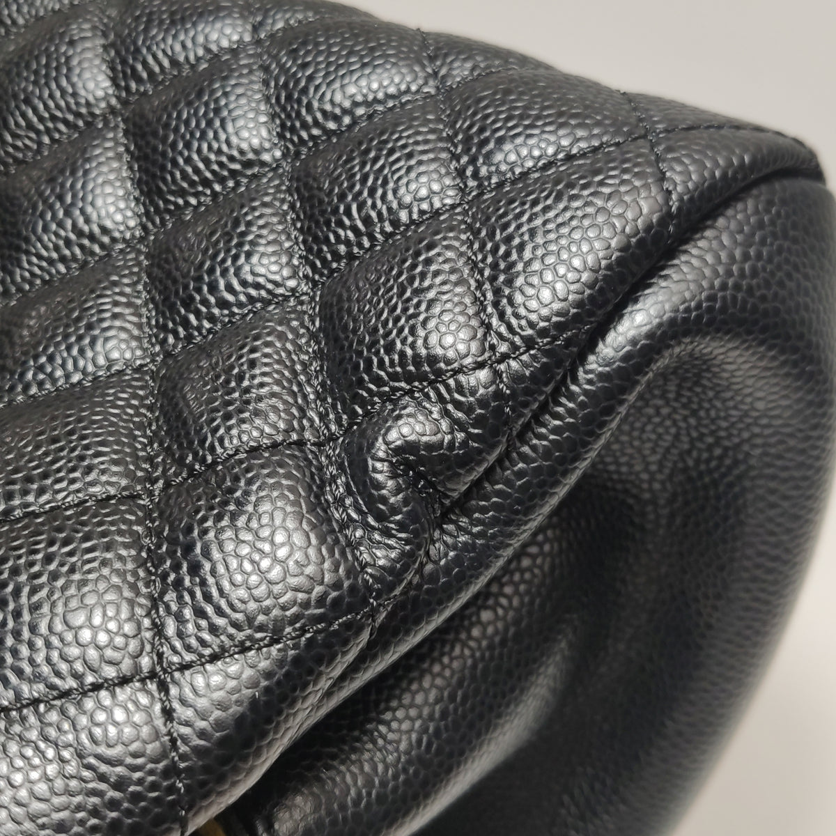 Chanel Mademoiselle Caviar Black