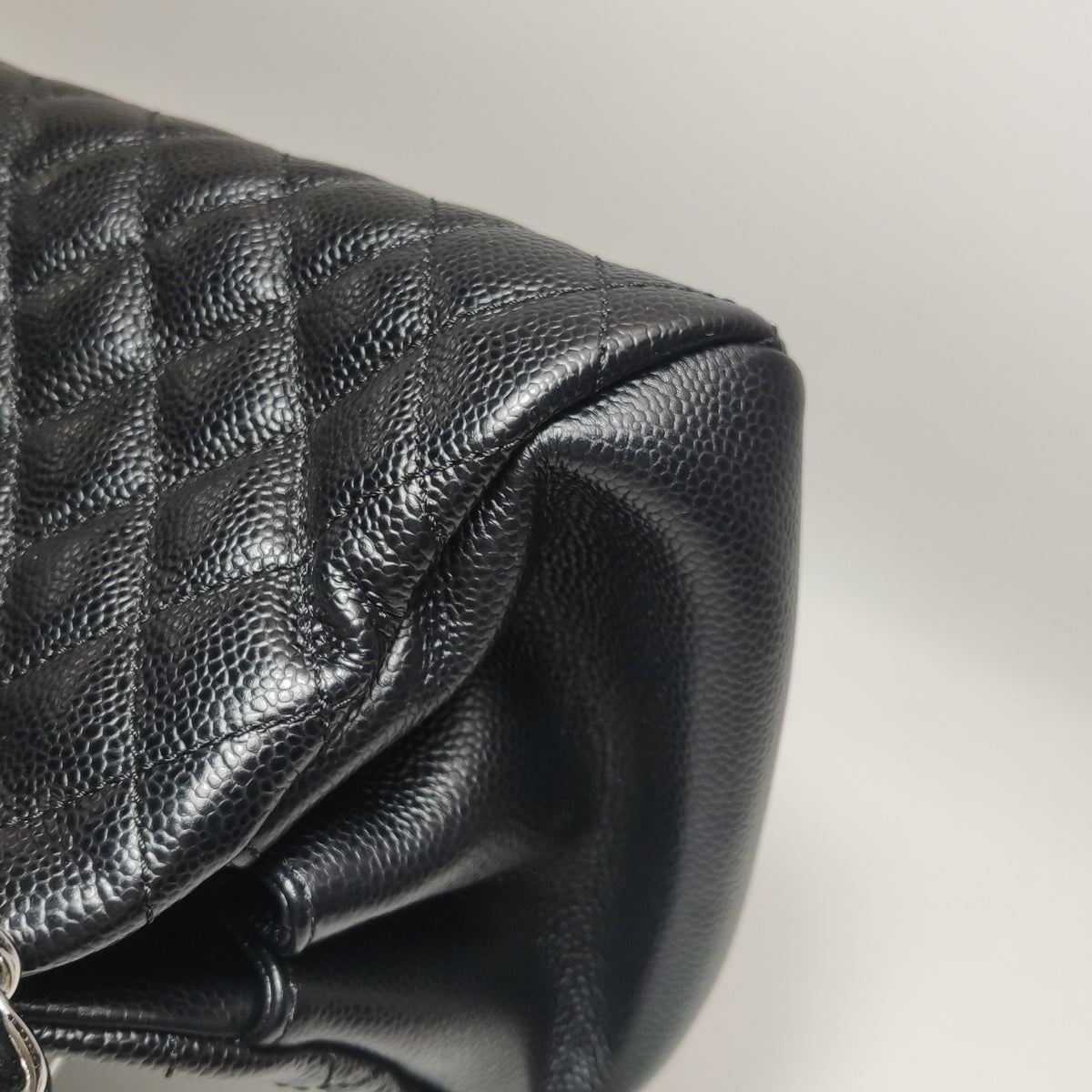Chanel Mademoiselle Caviar Black