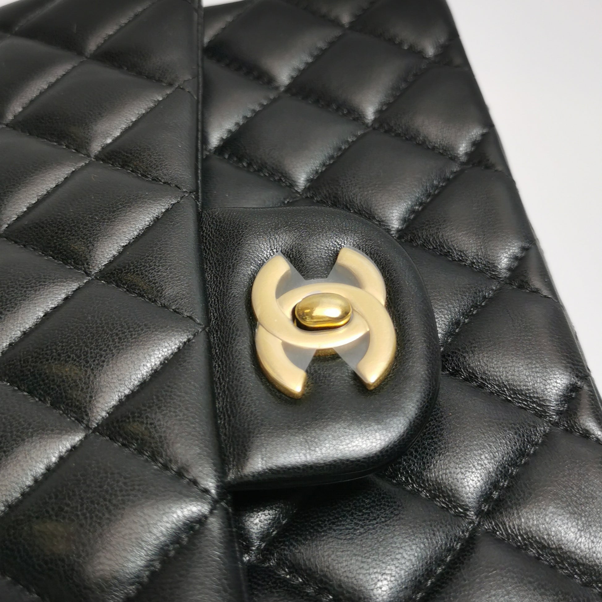 Chanel Classic Flap Small Lambskin GHW
