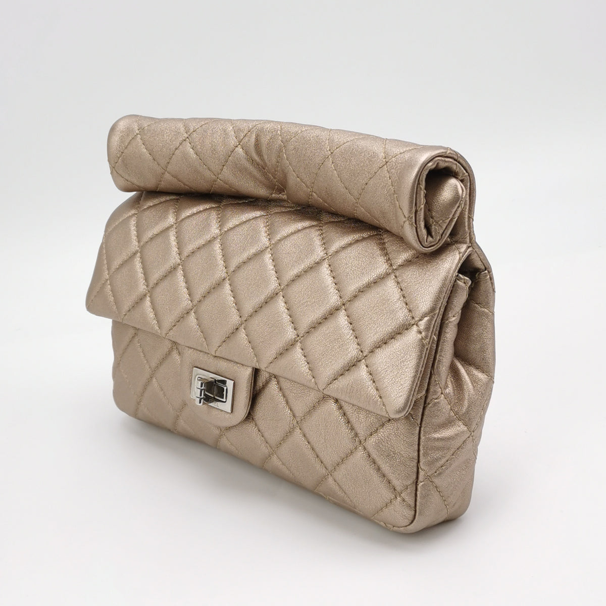 Chanel Quilted Roll 2.55 Reissue Clutch Light Gold Iridescent Calfskin