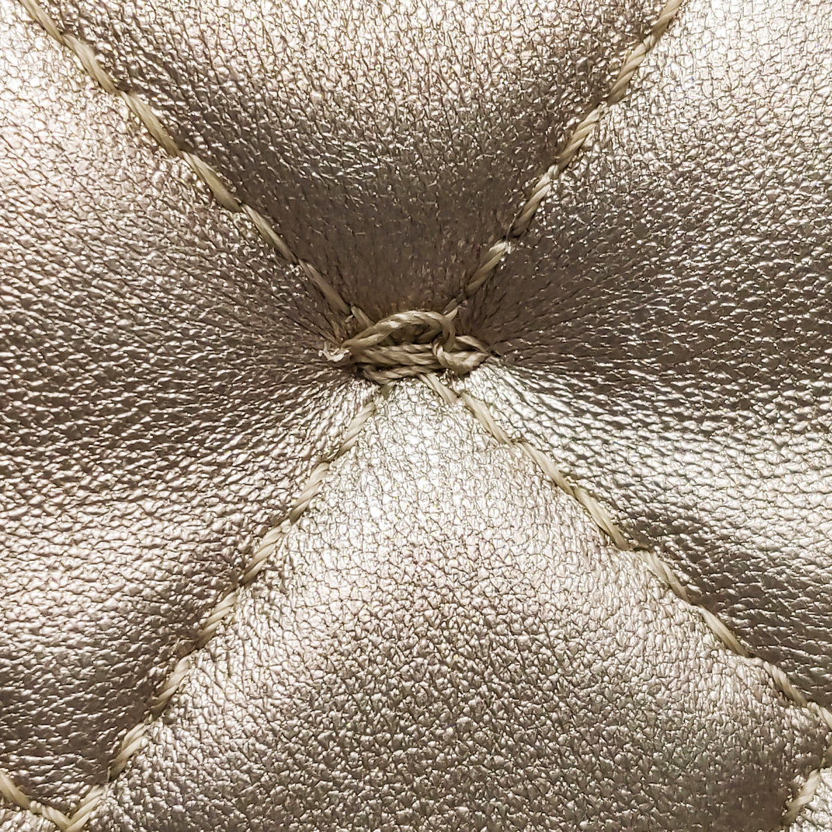 Chanel Quilted Roll 2.55 Reissue Clutch Light Gold Iridescent Calfskin