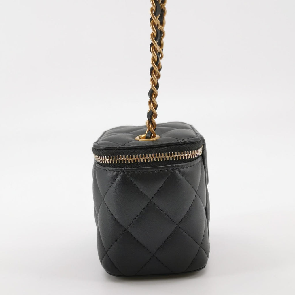 Chanel Pearl Crush Vanity Case