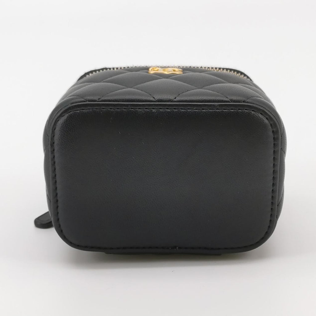 Chanel Pearl Crush Vanity Case