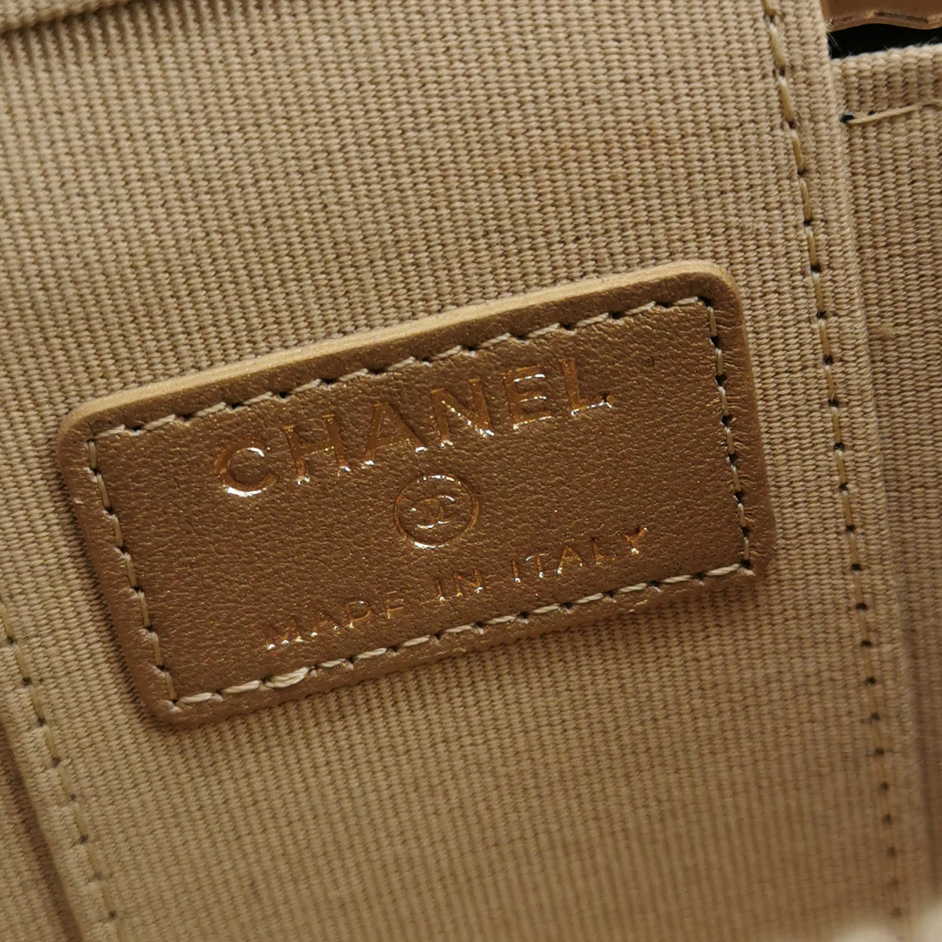 Chanel Pearl Crush Vanity Case