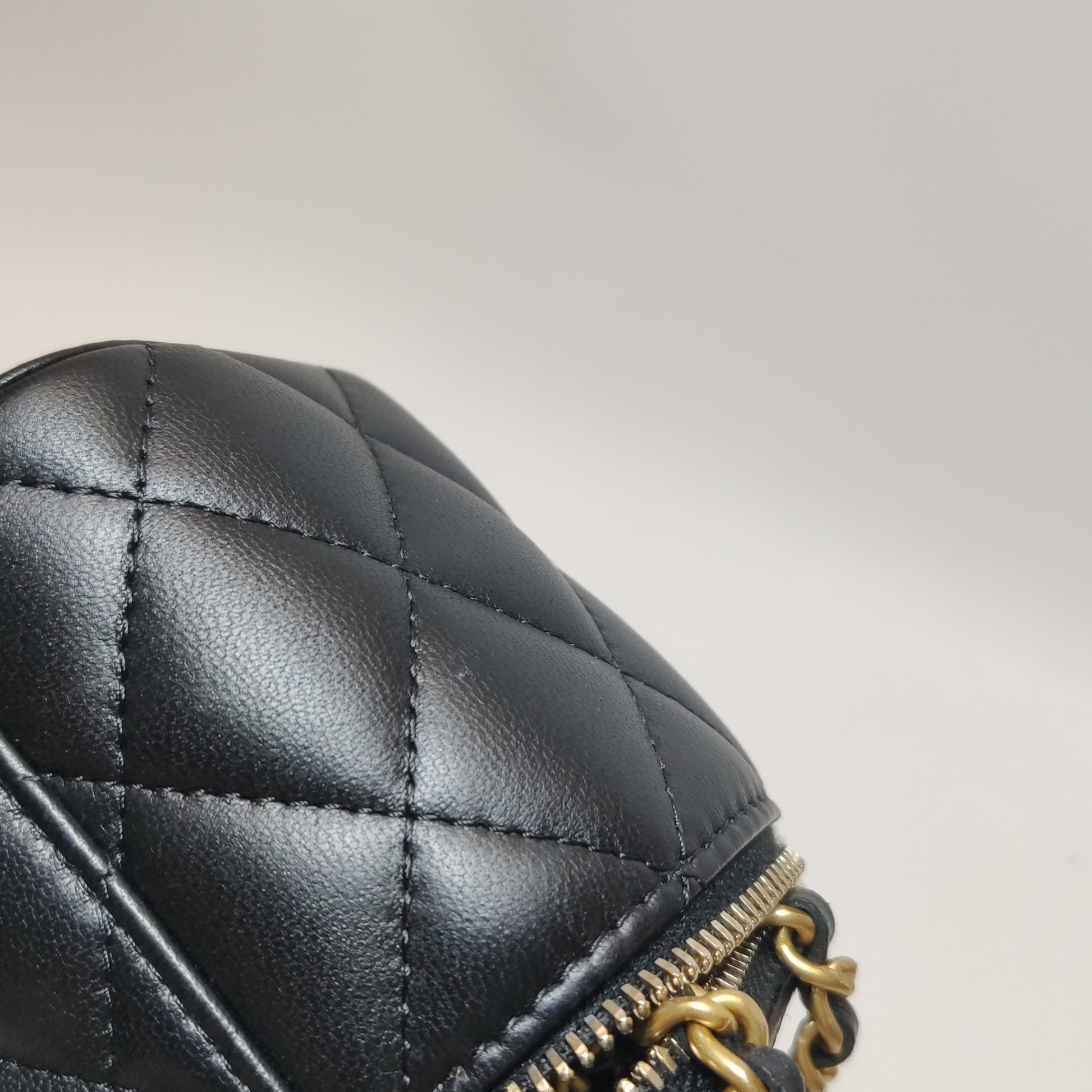 Chanel Pearl Crush Vanity Case